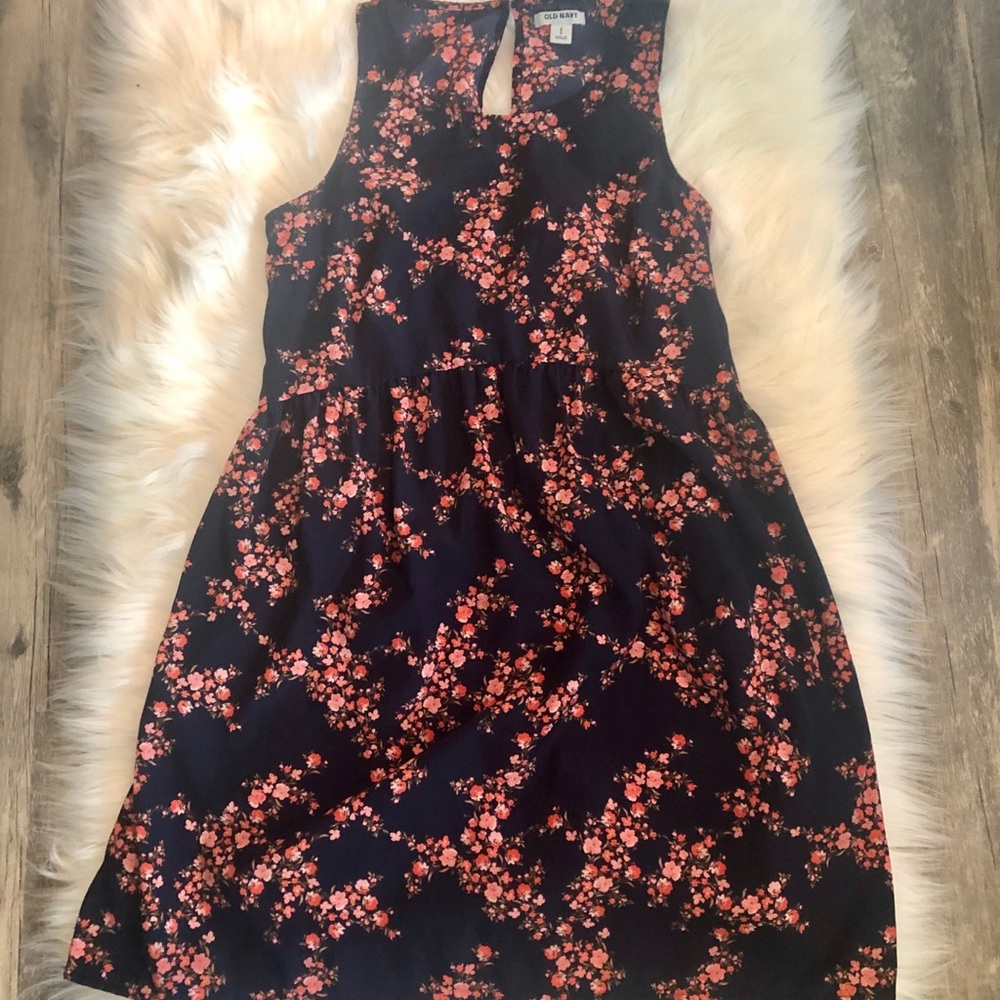 Old Navy dress